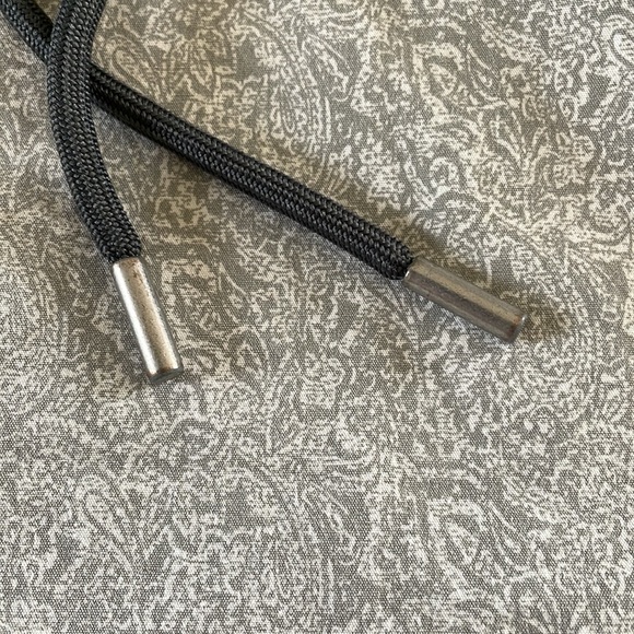 Cotton On Garments Beach Shorts Size L - Picture 3 of 8